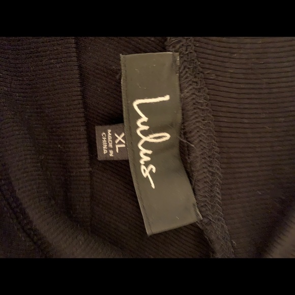 Black off the shoulder sweater - Picture 4 of 4